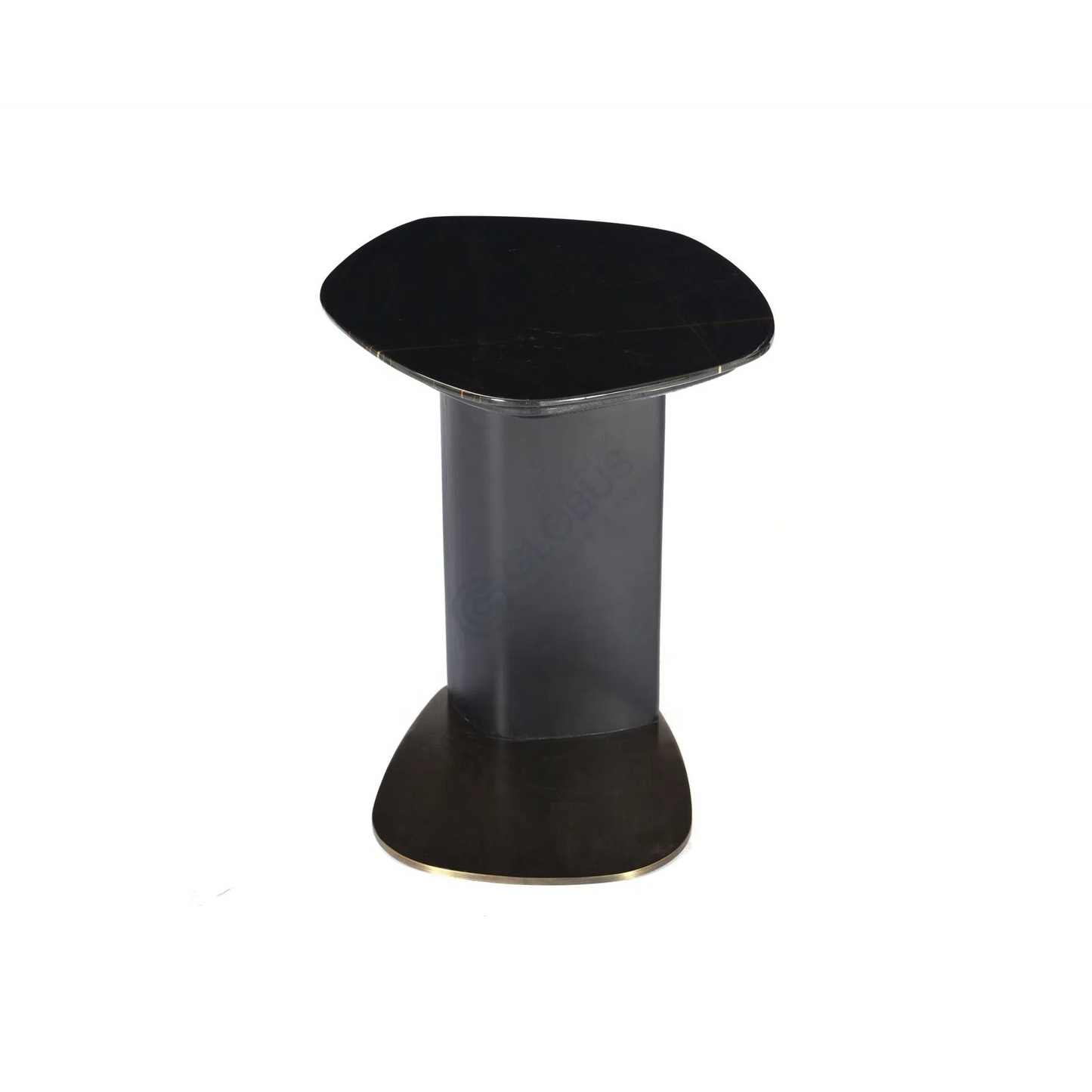 Side table ; black glass table ; stainless steel furniture ; modern side table ; small living room table ; contemporary table design ; durable side table ; luxury furniture ; compact side table ; modern home decor
طاولة جانبية ; طاولة زجاجية سوداء ; أثاث من الفولاذ المقاوم للصدأ ; طاولة جانبية حديثة ; طاولة صغيرة لغرفة المعيشة ; تصميم طاولة معاصر ; طاولة جانبية متينة ; أثاث فاخر ; طاولة جانبية صغيرة ; ديكور منزلي حديث