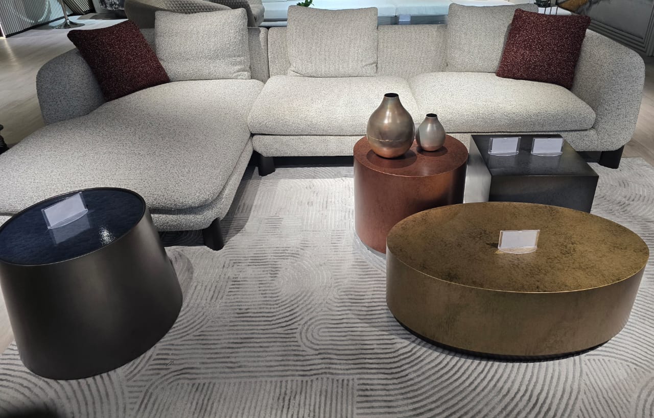 Modern Fabric Corner Sofa - Stylish and Contemporary Design