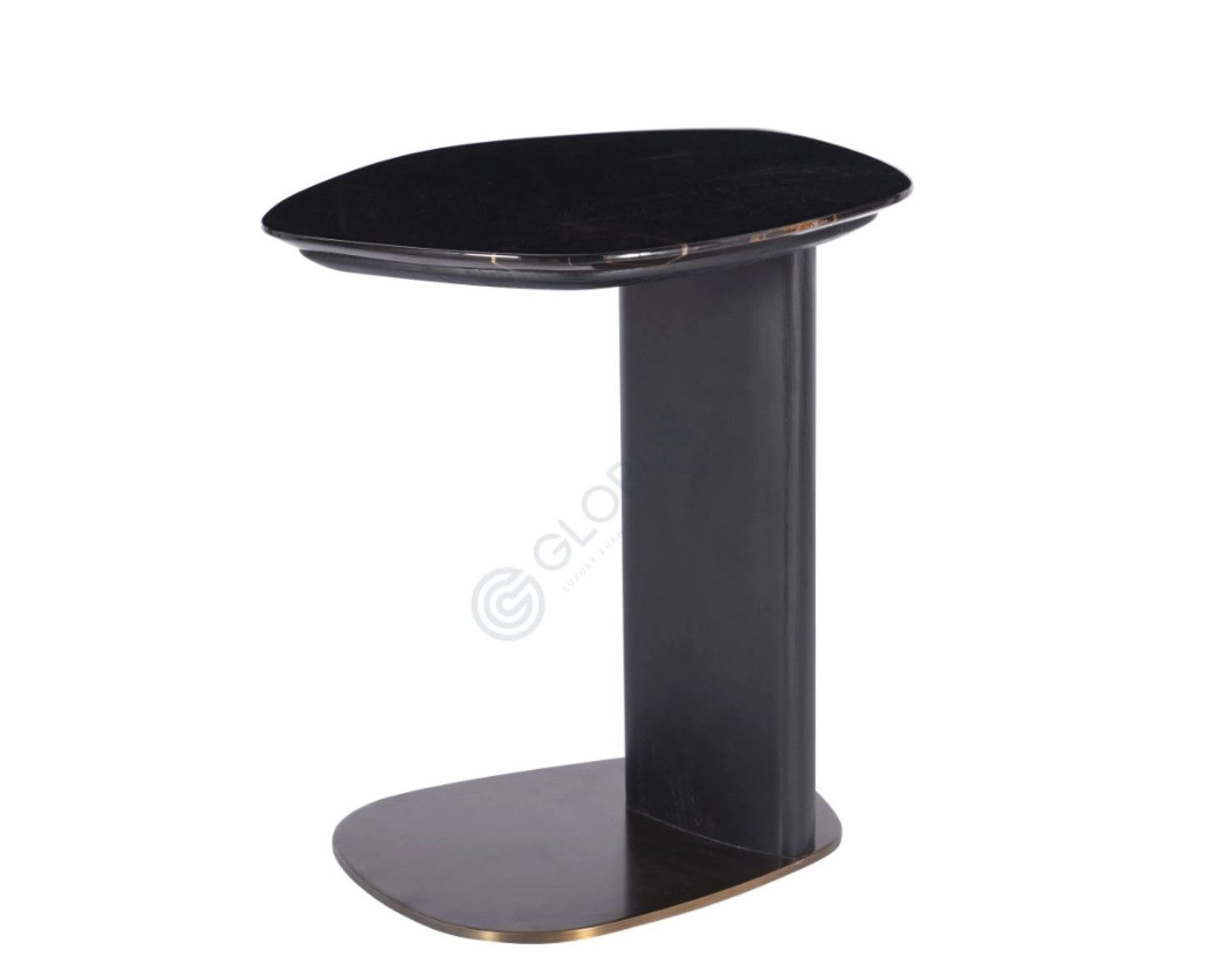 Side table ; black glass table ; stainless steel furniture ; modern side table ; small living room table ; contemporary table design ; durable side table ; luxury furniture ; compact side table ; modern home decor
طاولة جانبية ; طاولة زجاجية سوداء ; أثاث من الفولاذ المقاوم للصدأ ; طاولة جانبية حديثة ; طاولة صغيرة لغرفة المعيشة ; تصميم طاولة معاصر ; طاولة جانبية متينة ; أثاث فاخر ; طاولة جانبية صغيرة ; ديكور منزلي حديث
